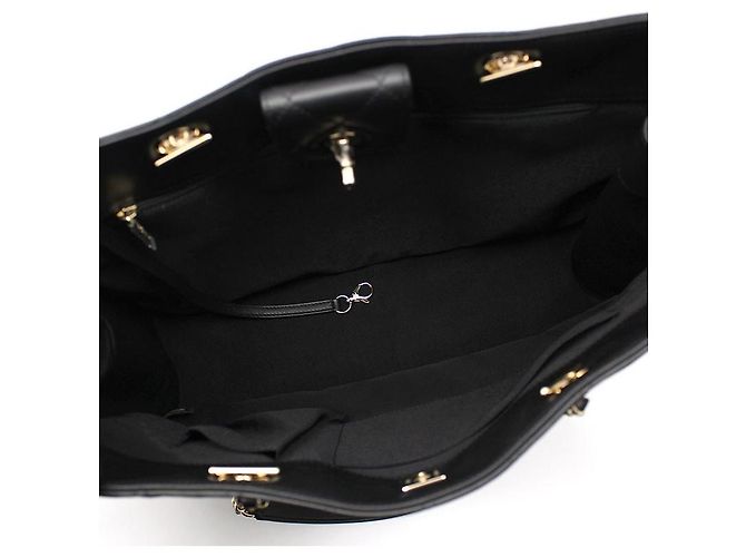 Chanel Bolso de hombro shopper Timeless en piel de cordero negra y dorada Negro - vista 8