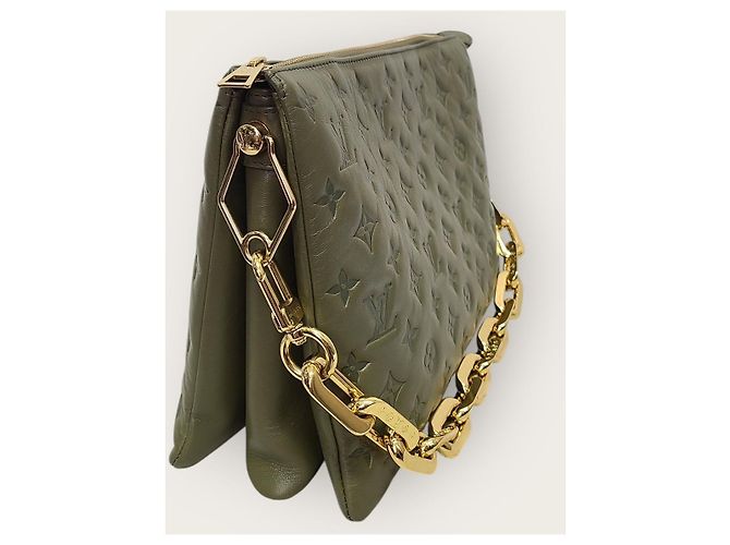 Coussin Louis Vuitton Borsa a tracolla con catena e cuscino monogramma kaki Marrone - vista 4