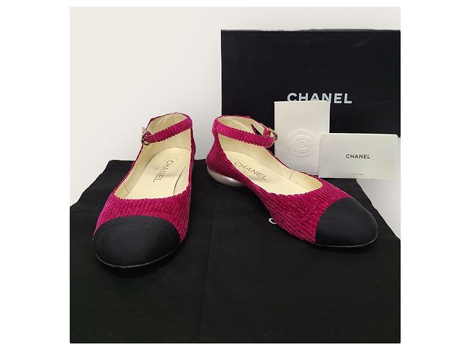 Chanel Sapatos sapatilhas Mary Jane em veludo cotelê fúcsia Rosa - vista 8