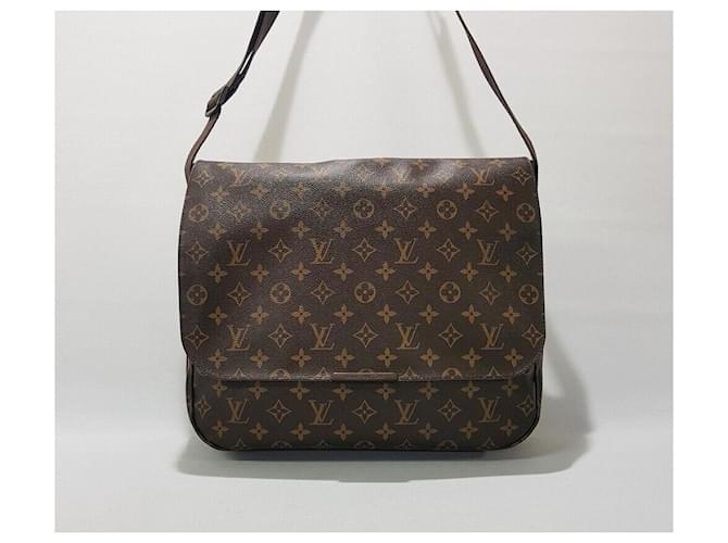 Louis Vuitton Monogram Boubor GM Marrone - vista 2