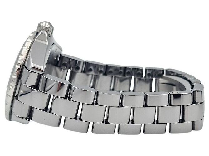 J12 Chanel Keramik-Uhr mit Diamanten Mehrfarben - Ansicht 2