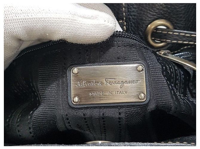 Salvatore Ferragamo Borsa Tote con decorazione Gancini Nero - vista 9