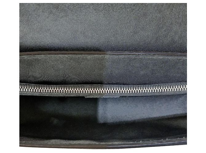 Louis Vuitton Borsa Messenger Tyga New Flap Marrone - vista 7