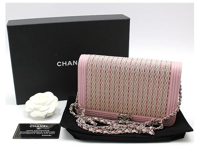 Chanel Borsa a tracolla Cruise Line Crystal Silver Boy WOC Rosa - vista 2