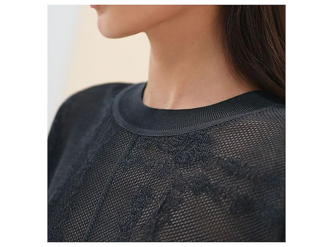Hermès Kurzärmeliger Strick-Short En Desordre Fleurs Schwarz - Ansicht 7