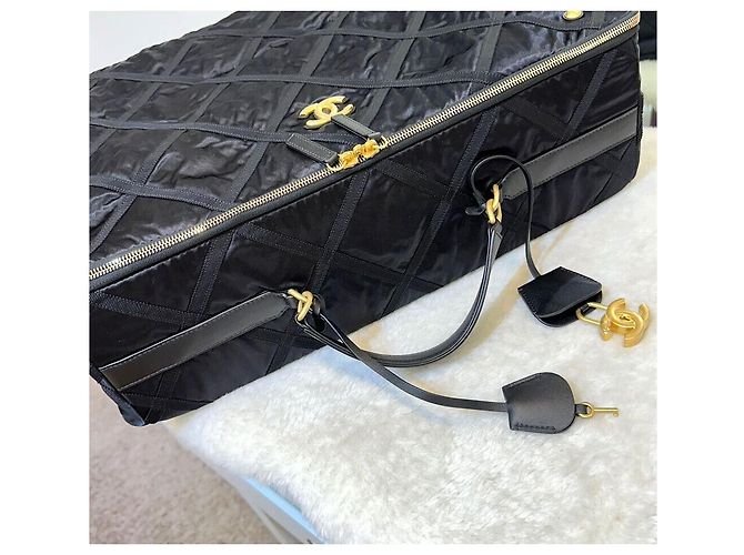 Chanel Borsa da viaggio in nylon GROSSGRAIN con finiture dorate Nero - vista 5