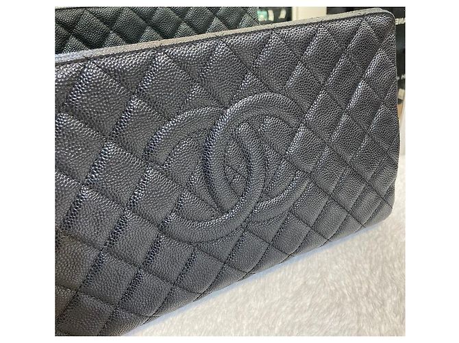 Chanel Caviar Timeless CC Logo Clutch Bag Black - view 3