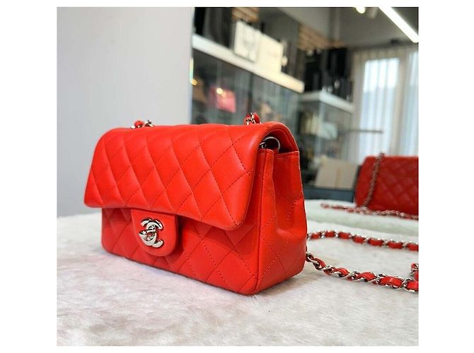 Chanel Borsa Mini Flap Classic in agnello Rosso/Argento Crossbody - vista 2
