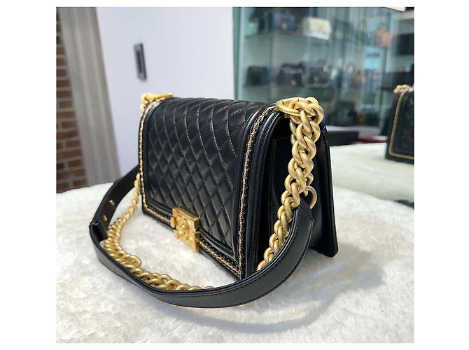 Chanel Borsa Boy in agnello con catena dorata Black Nero - vista 4