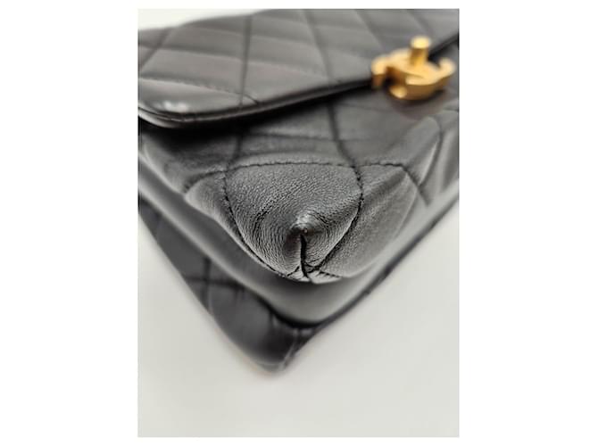 Chanel Borsa con patta e catena Nero - vista 12