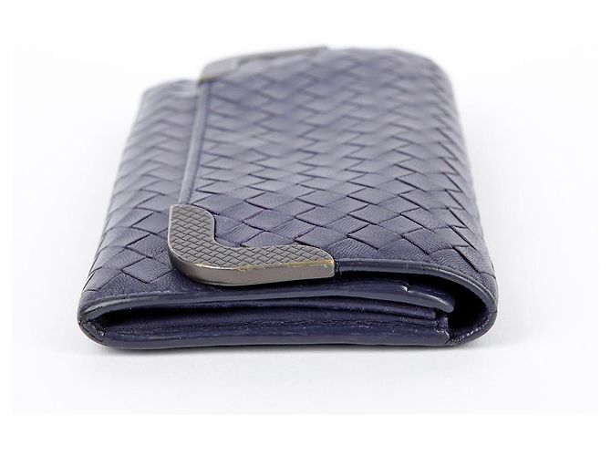 Bottega Veneta Langer Intrecciato-Ledergeldbörse in Navy Blau - Ansicht 5