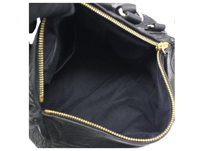 Givenchy Borsa a tracolla Pandora in pelle nera, media, con finiture dorate Nero - vista 11