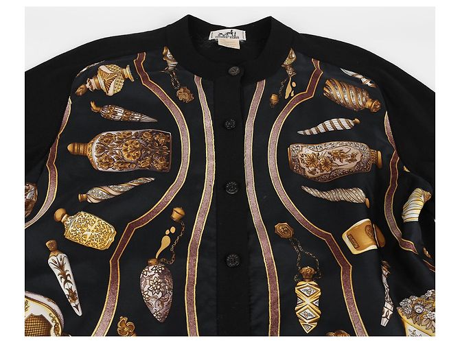 Hermès Strickjacke aus schwarzer Wolle und mehrfarbiger Seide mit Rundhalsausschnitt - Ansicht 3
