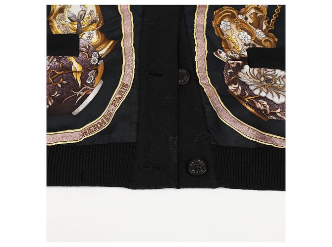 Hermès Strickjacke aus schwarzer Wolle und mehrfarbiger Seide mit Rundhalsausschnitt - Ansicht 6
