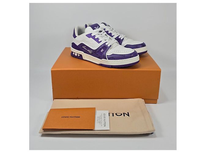 Louis Vuitton Sneakers Trainer Monogram LV Viola Porpora - vista 2
