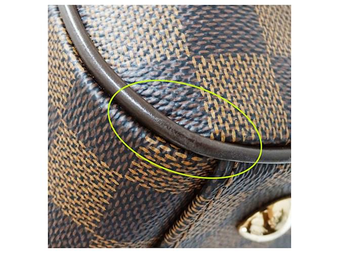 Bolso Louis Vuitton Trevi PM Castaño - vista 9