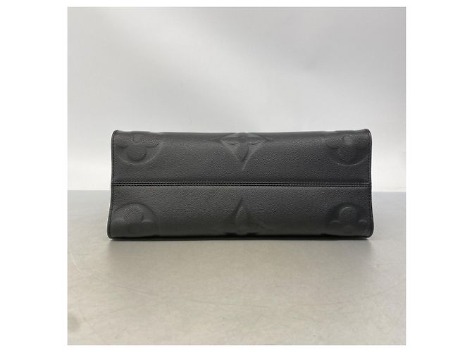 Borsa Tote Louis Vuitton Monogram Empreinte OnTheGo MM Nero - vista 3