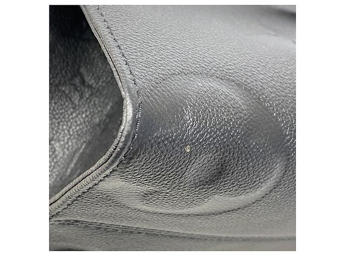 Borsa Tote Louis Vuitton Monogram Empreinte OnTheGo MM Nero - vista 6