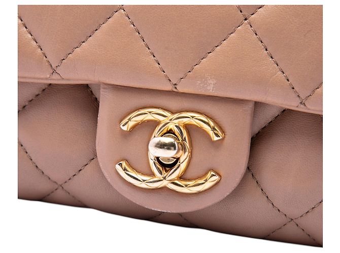 Chanel Marrone Small Quilted Lambskin Pillow Crush Flap Carne - vista 5
