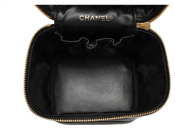 Vanity Beauty Case Chanel Black CC Caviar Nero - vista 4