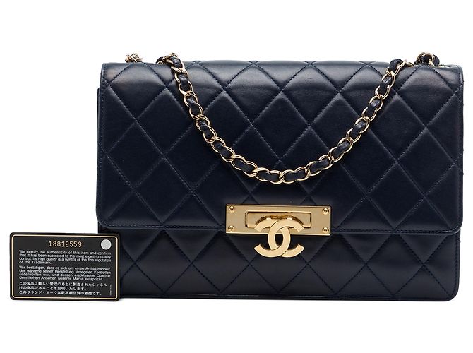 Chanel Blue Quilted Lambskin Golden Class Flap Azul Azul marino - vista 7