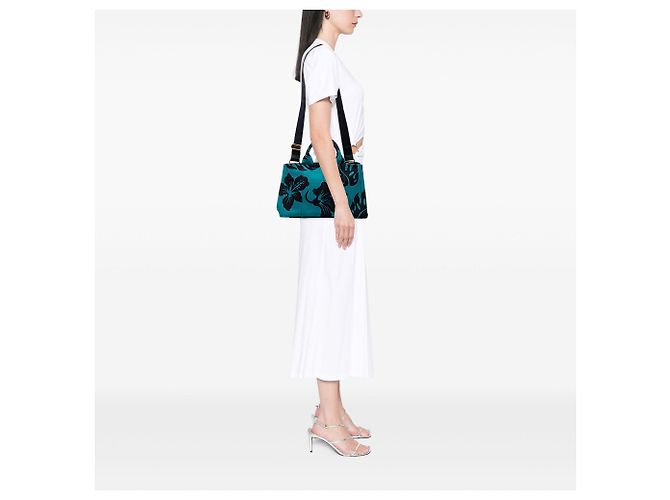 Tote in tela canapa blu Prada Hawaii - vista 6