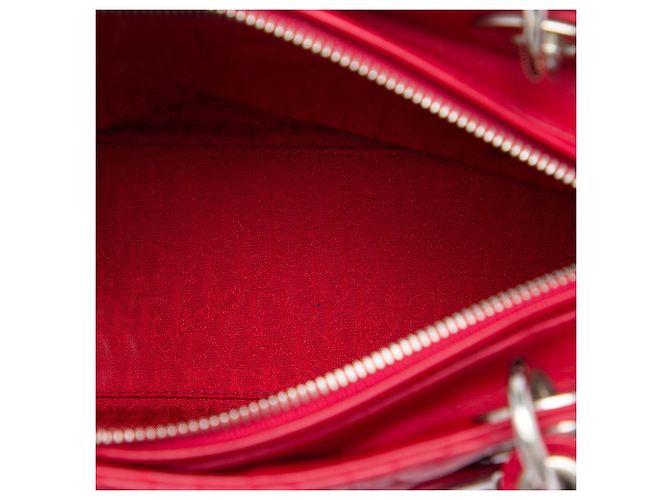 Lady Dior in pelle di vitello cannage rosso, misura Medium - vista 4