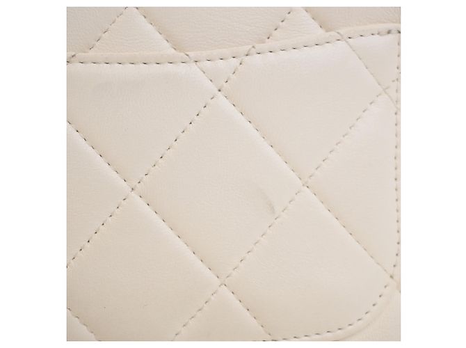 Chanel White Small Quilted Lambskin Chain Flap Bianco - vista 10