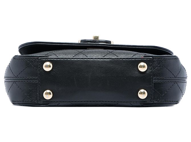 Chanel Black Small Stitched Calfskin Covered CC Flap Preto - vista 3
