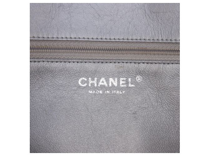 Chanel Argento Quilted Aged Calfskin Reissue 2.55 Double Compartment Single Flap 226 - vista 5