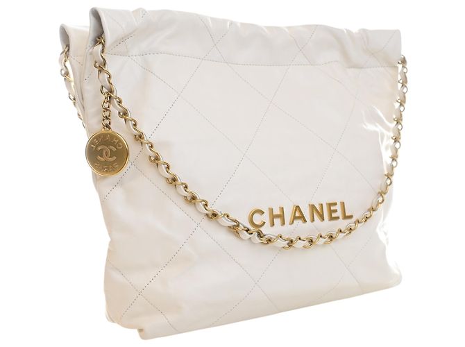 Borsa Chanel 22 in pelle di vitello lucida trapuntata bianca Small Bianco Bianco sporco - vista 2