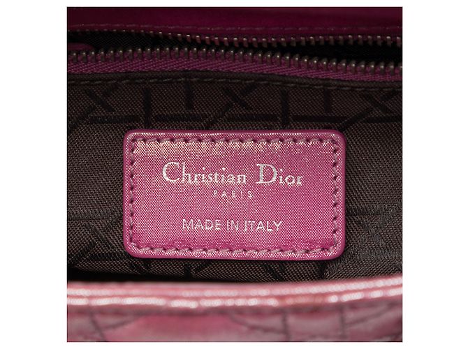 Lady Dior Mini Iridescente in agnello Cannage rosa di Dior - vista 5