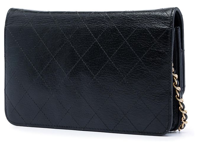 Wallet On Chain Cartera con cadena Chanel en piel de cabra negra con costuras y CC dorado Negro - vista 2