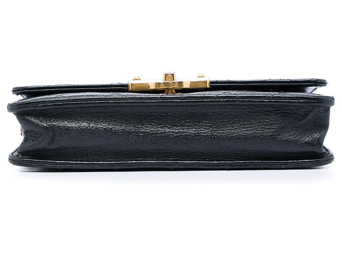 Wallet On Chain Cartera con cadena Chanel en piel de cabra negra con costuras y CC dorado Negro - vista 3