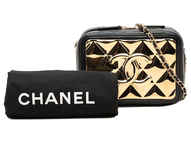 Chanel Mini Borsa a tracolla Vanity in agnello trapuntato nero e placca dorata CC - vista 7