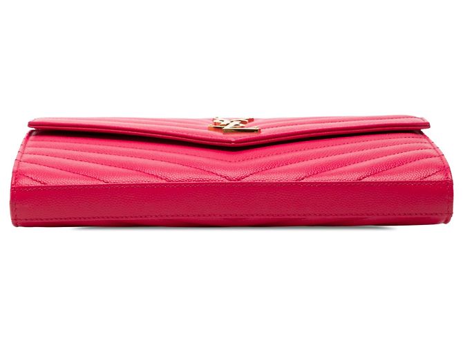 Carteira de corrente envelope monograma chevron em couro grain de poudre rosa Saint Laurent - vista 3