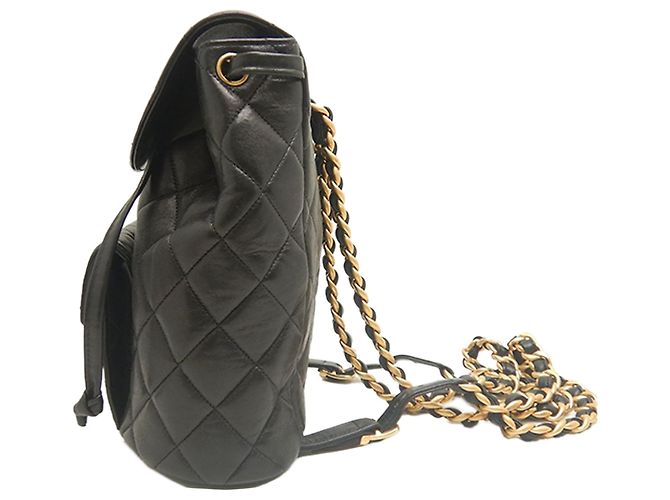Chanel Duma Rucksack aus gestepptem schwarzem Lammleder Größe Medium - Ansicht 2