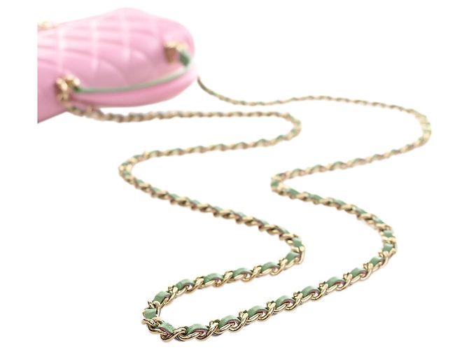 Chanel Pink CC gestepptes Lammleder Handy-Etui mit Tragegriff und Kette - Ansicht 14