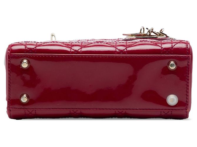 Lady Dior mini in vernice cannage rosso Bordò - vista 3