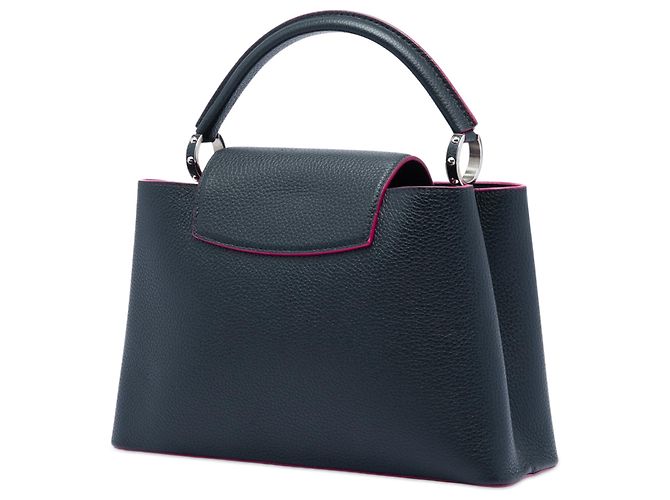 Louis Vuitton Capucines BB in pelle Taurillon blu Blu scuro - vista 2