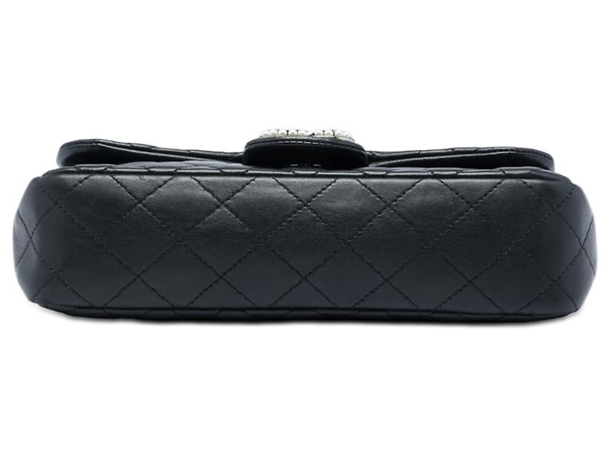 Chanel Black Medium Quilted Lambskin Westminster Pearl Flap Nero - vista 3