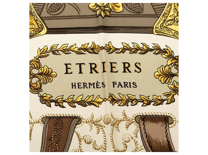 Sciarpa in seta Hermès Beige Etriers 90 - vista 3