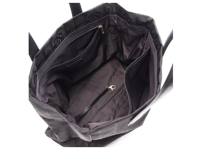 Borsa Tote Chanel New Travel Line MM Nero - vista 3
