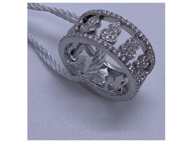 Autre Marque Anello Qeelin Kirin Wulu Eternity in Oro Bianco e Diamanti Argento - vista 5