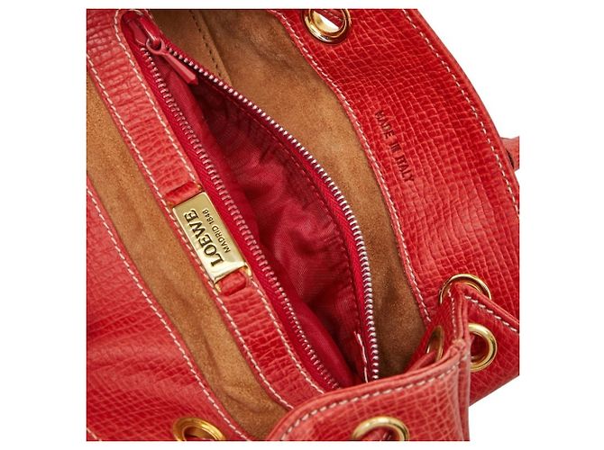 Loewe Rucksack mit Klappe aus rotem Prägeleder - Ansicht 12