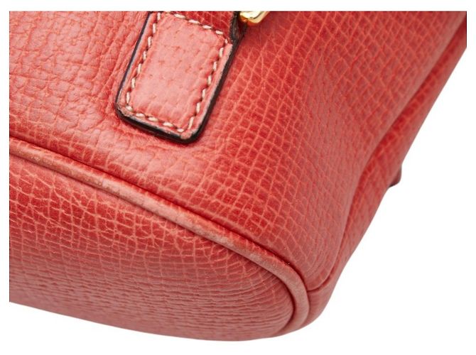 Loewe Rucksack mit Klappe aus rotem Prägeleder - Ansicht 6