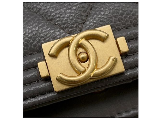 Portafoglio Boy Chain di Chanel in grigio Marrone - vista 11