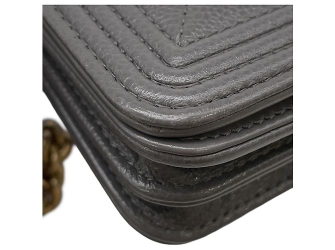 Portafoglio Boy Chain di Chanel in grigio Marrone - vista 6