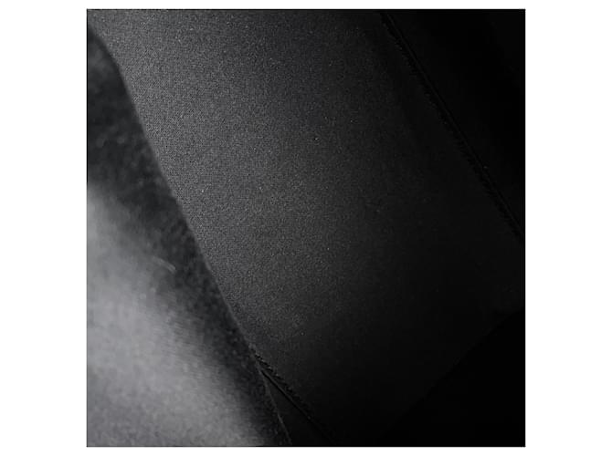 Borsa Chanel 25 Medium Matelassé Nero - vista 8