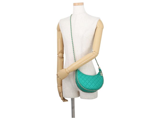 Borsa Hobo Chanel Small in matelassé verde - vista 4